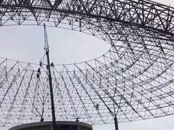 籃球館球形網架廠家價格